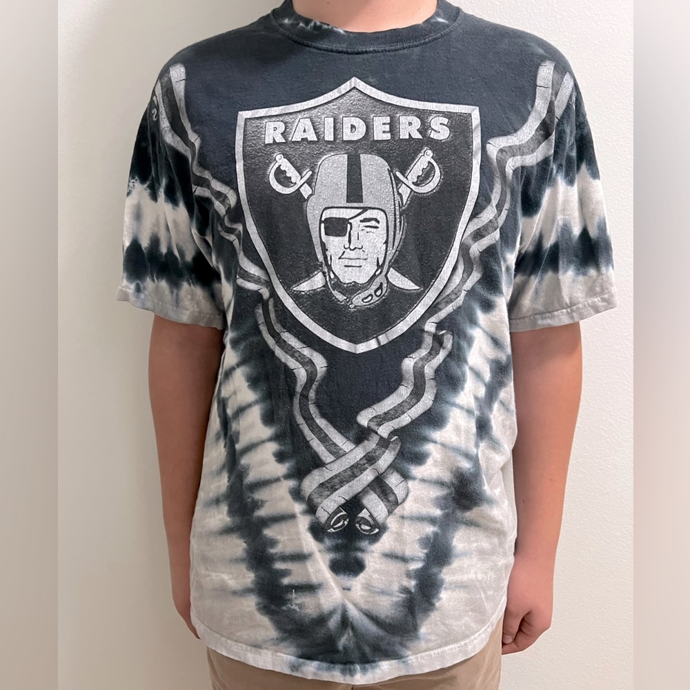 TIE-DYED OAKLAND RAIDERS T-SHIRT W/ TEAM LOGO FRONT & BACK DESIGNS
